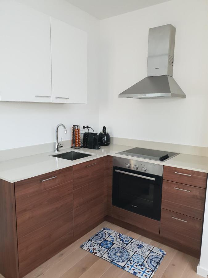 Uitzicht Op Het Mas Apartment Antwerpen Bagian luar foto